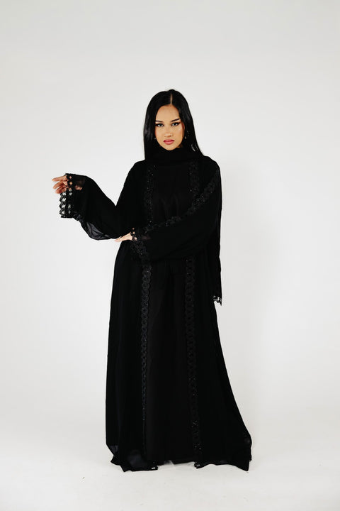 Crimson Étoile Abaya Set- Mavenne Bi