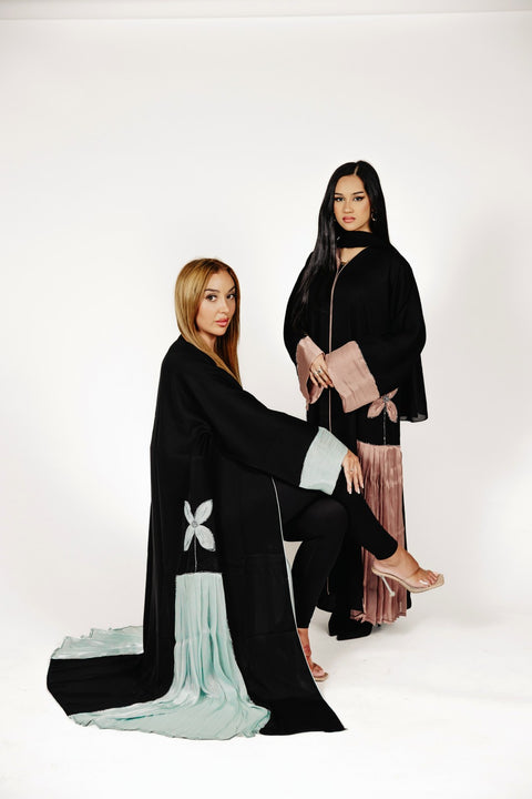 Fleur Lumière Abaya Set- Mavenne Bi