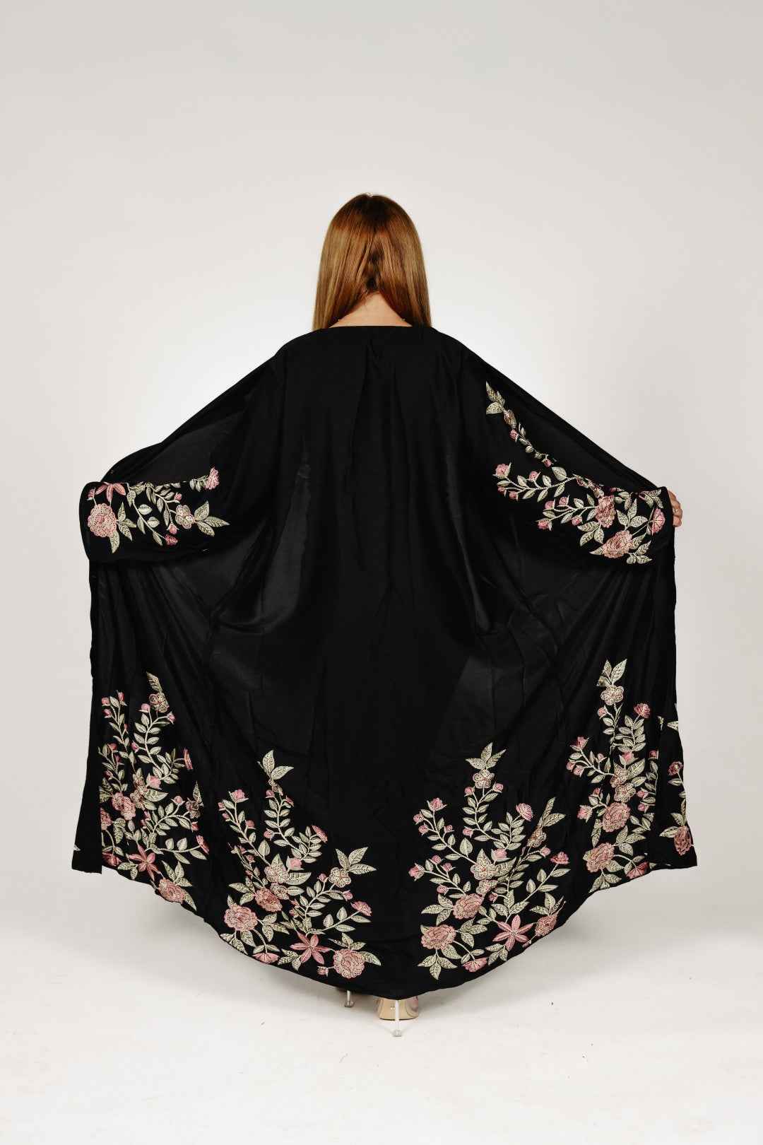 Rosé Noir Embroidered Abaya- Mavenne Bi