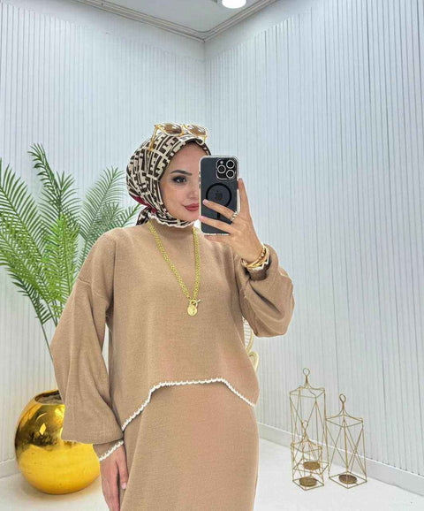 The Classically Cosy Set- Mavenne Bi