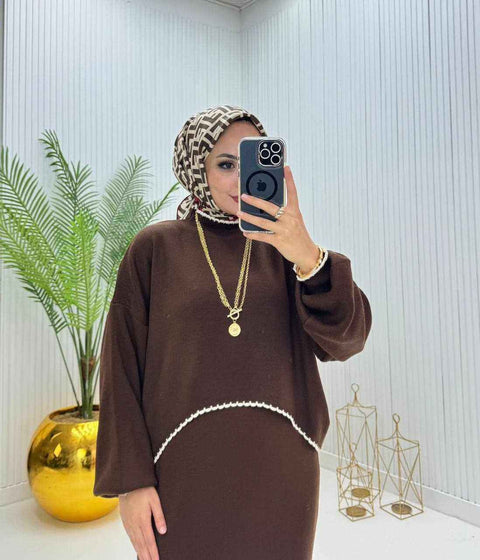 The Classically Cosy Set- Mavenne Bi