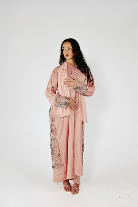 Queen's Garden Abaya Set- Mavenne Bi