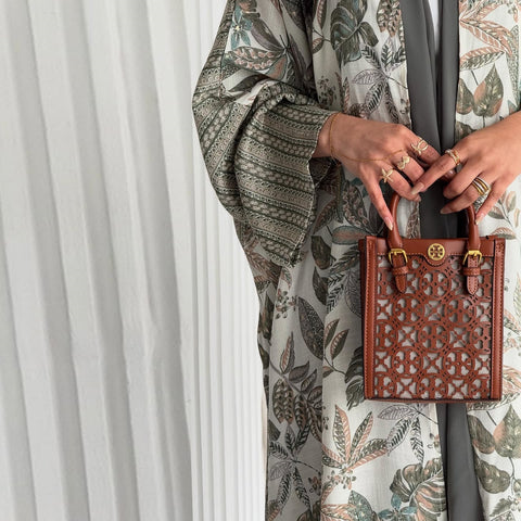 Miray Open Abaya – Elegant Green Edition