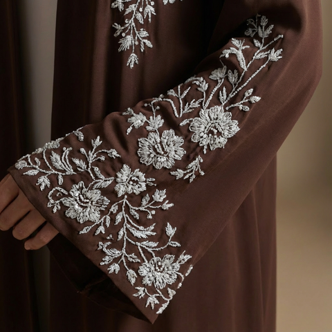 Zahara Royale Embroidered  Abaya- Mavenne Bi