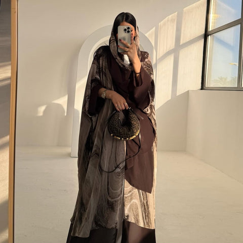 Mavenne BI – Marble Flow Abaya with Scarf
