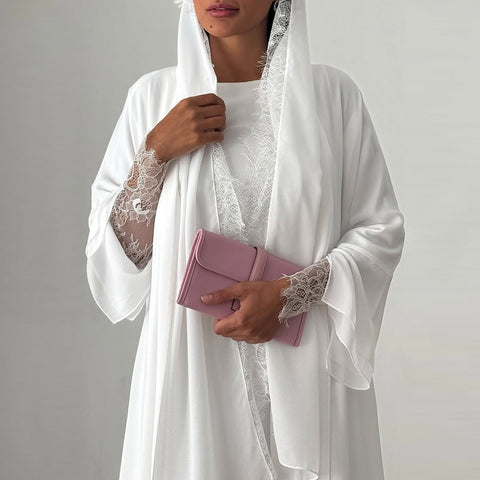 Mavenne Bi – Éternelle Lace Abaya