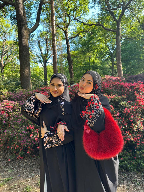 Mavenne Bi -The Rosa Éternelle Abaya