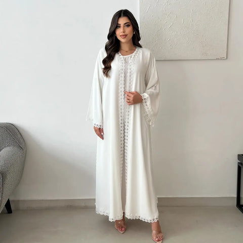 Mavenne Bi – The Opulent Lace Embroidered Abaya