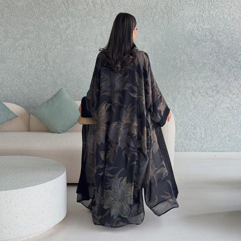 Noir Botanique Flow Abaya- Mavenne Bi