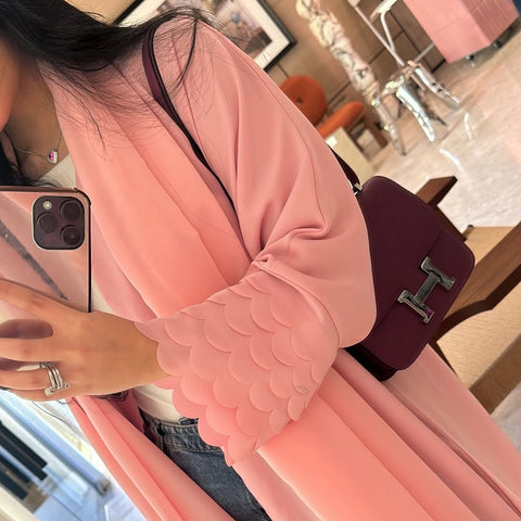 Mavenne Bi-Luxe Pink Flow Abaya
