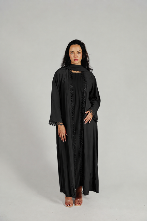 Élysian Pleat Abaya Set Black- Mavenne Bi