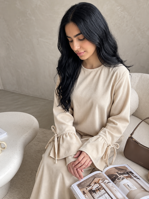 Amara Bow-Sleeve Ribbed Abaya- Mavenne Bi
